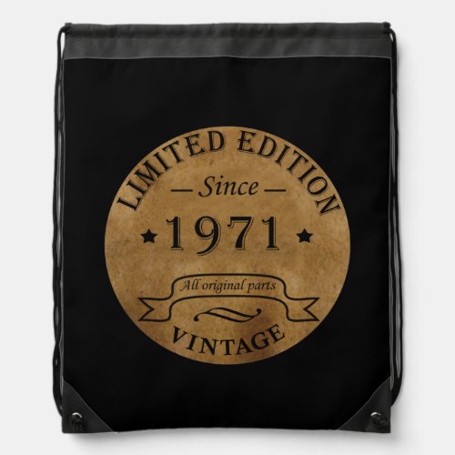 Born in 1971 vintage birthday drawstring bag