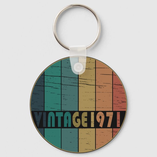 Born in 1971 vintage birthday gift keychain (Front)