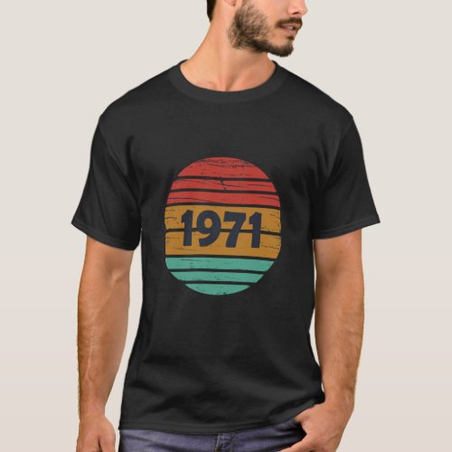 Born in 1971 vintage birthday gifts T_Shirt