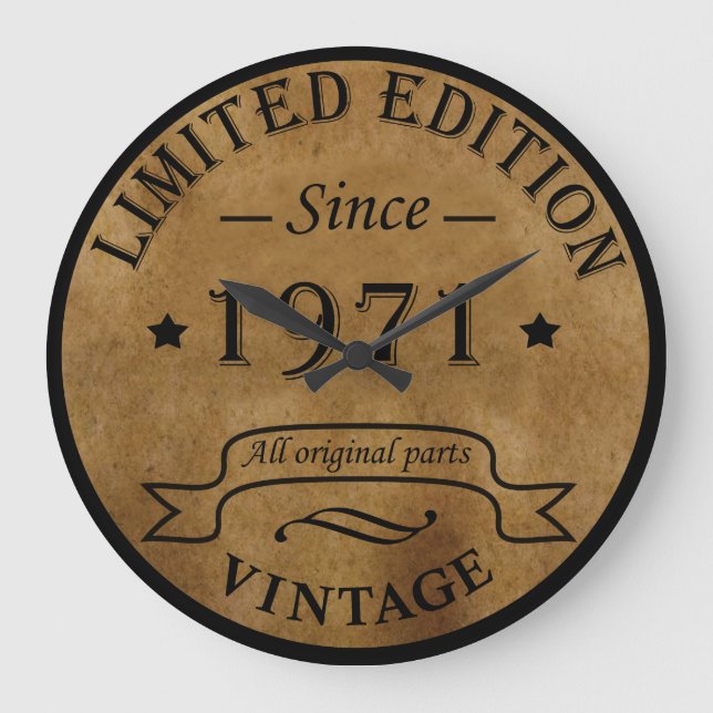Born in 1971 vintage birthday large clock (Front)