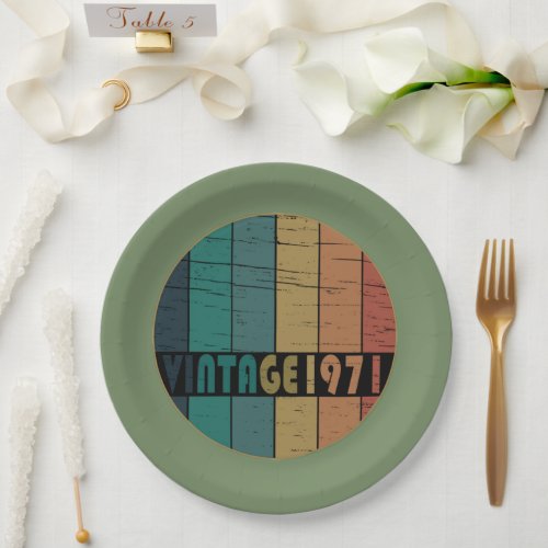 Born in 1971 vintage birthday paper plates