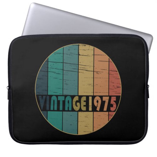 Born in 1975 vintage 49th birthday laptop sleeve