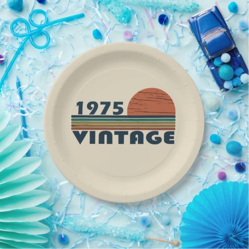 Born in 1975 vintage birthday paper plates