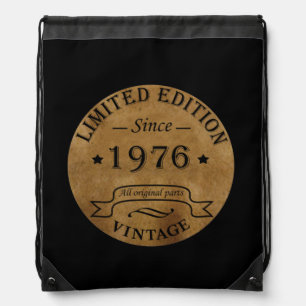 Born in 1976 vintage birthday drawstring bag