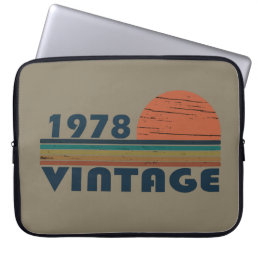 Born in 1978 vintage birthday laptop sleeve