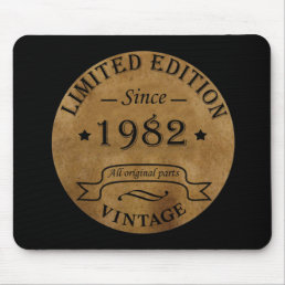 Born in 1982 vintage 42nd birthday mouse pad