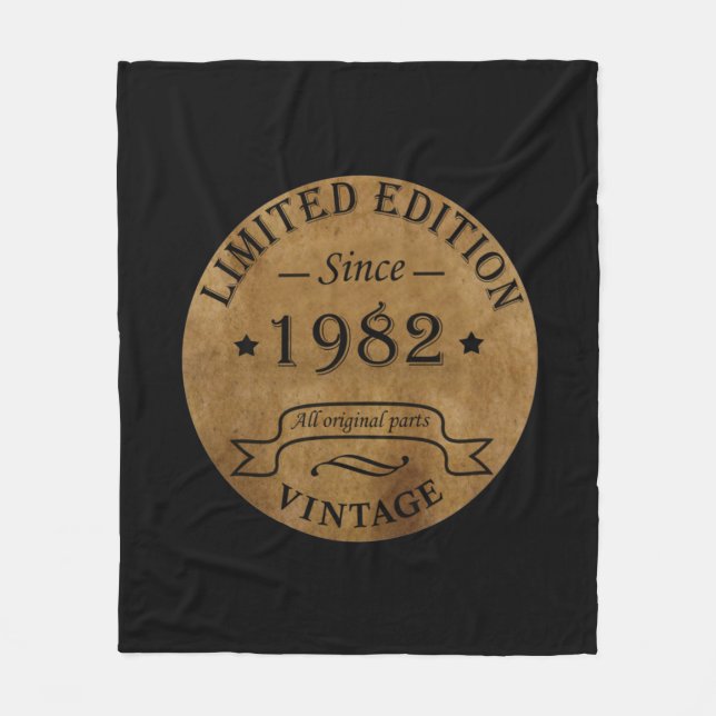 Born in 1982 vintage birthday fleece blanket (Front)