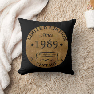 Born in 1989 Vintage Birthday Gift Throw Pillow