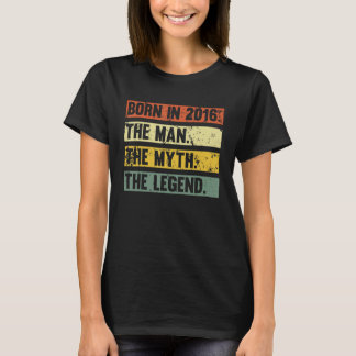 Born In 2016 Retro Man Myth Legend Birthday Vintag T-Shirt