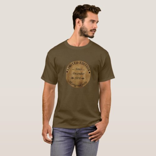 born in december 1970 vintage birthday T_Shirt