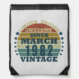 Born in March 1982 vintage birthday Drawstring Bag