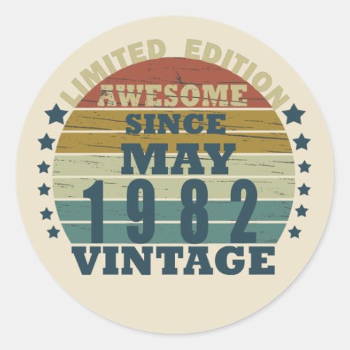 Born in may 1982 vintage birthday classic round sticker