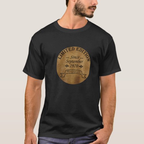 born in september 1970 vintage birthday T_Shirt