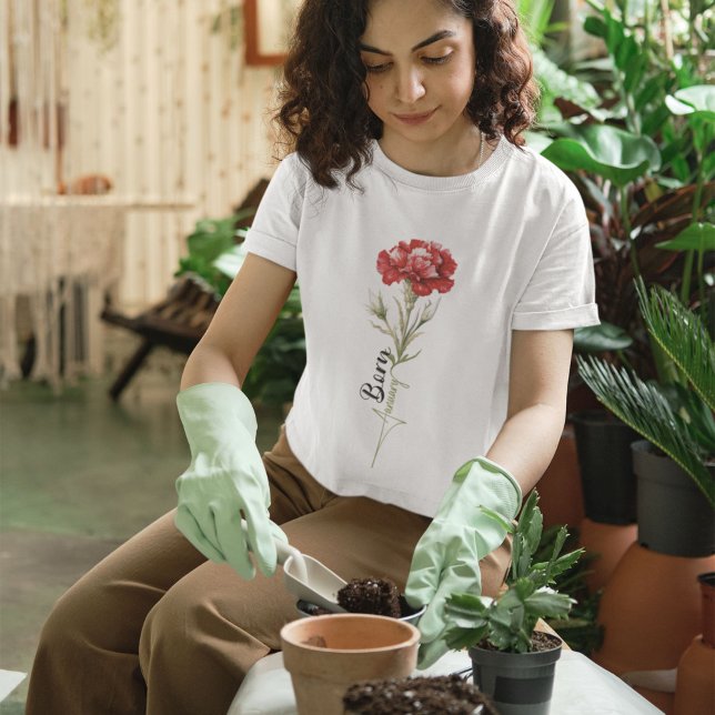 Born January carnation minimalistic and elegant  T-Shirt (Creator Uploaded)