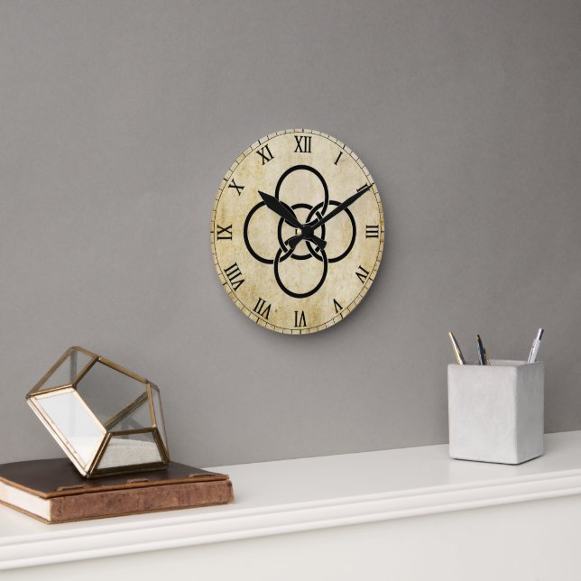 Borromean Cross Rings Round Clock (Office)