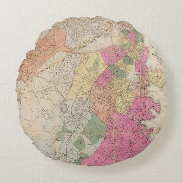 Boston 2 round pillow (Front)