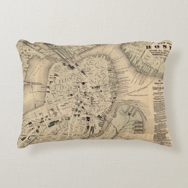 Boston 3 2 decorative pillow (Front)