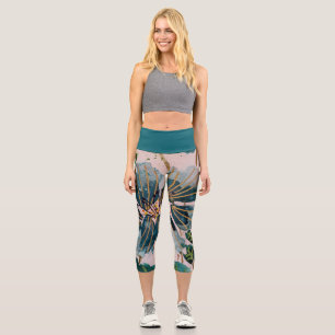 Botanical Isle Capri Leggings