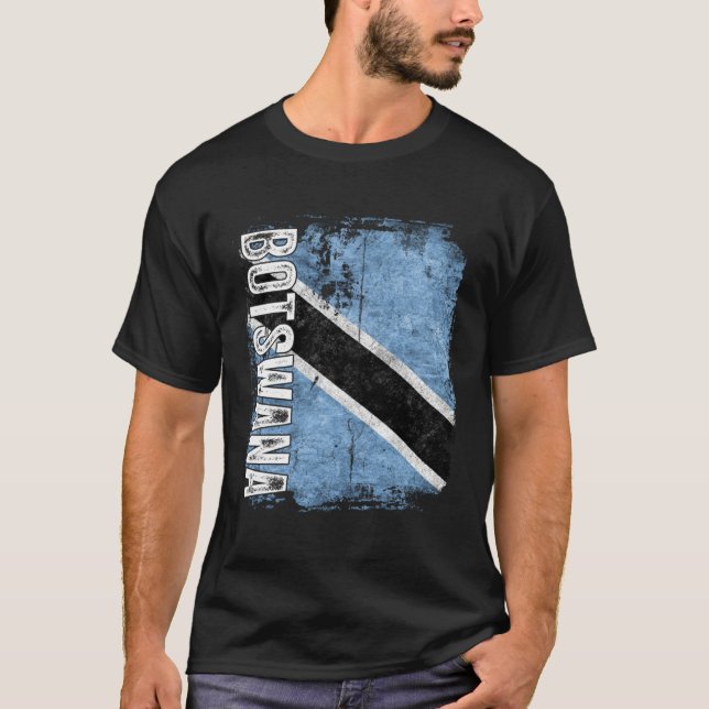 BOTSWANA Flag Vintage Distressed BOTSWANA T-Shirt (Front)