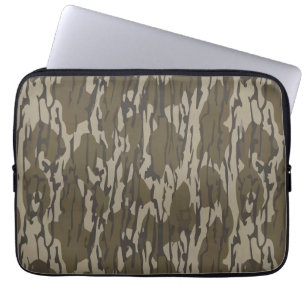 Bottom Lands Camo for Men Hunting Apparel Gear Laptop Sleeve