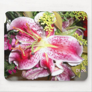 Bouquet5, DJ 06 Mouse Pad