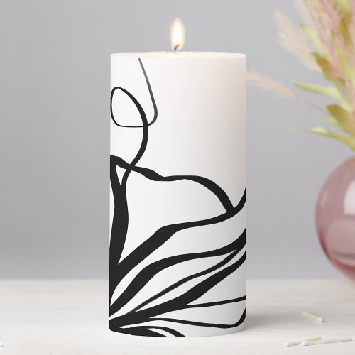 Bouquet Blanc Abstract White  Black Pillar Candle