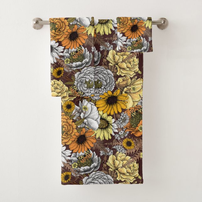 Bouquet of flowers- roses, peonies, daisies ans fe bath towel set (Insitu)