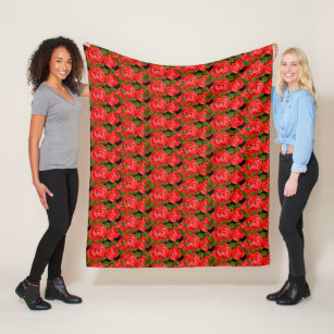 Bouquet of Red Roses Pattern Fleece Blanket