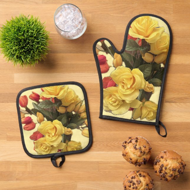 "Bouquet"  Oven Mitt & Pot Holder Set (Top Down)