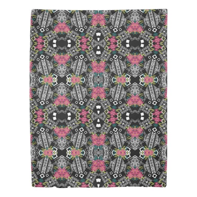 Bouquets of pink flowers flowers on a geometric duvet cover (Front)