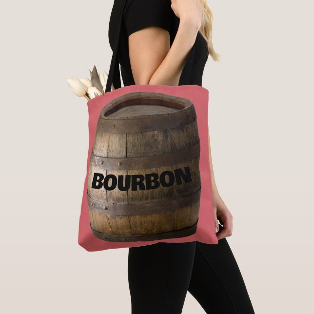 BOURBON TOTE (Close Up)