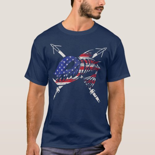 Bow Fishing Freedom American Flag  T_Shirt