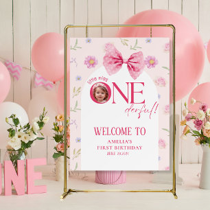 Bow little miss Onederful birthday welcome sign