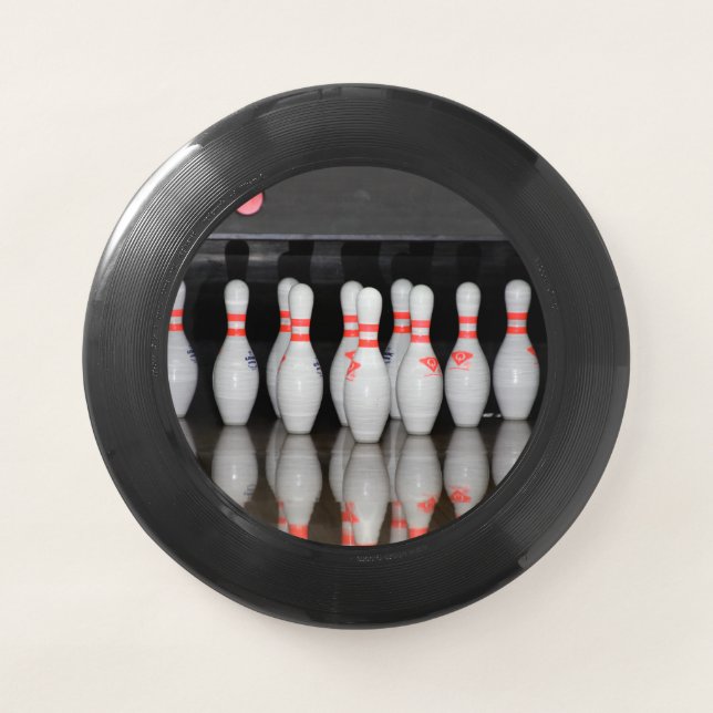 Bowling pin Wham-O frisbee (Front)
