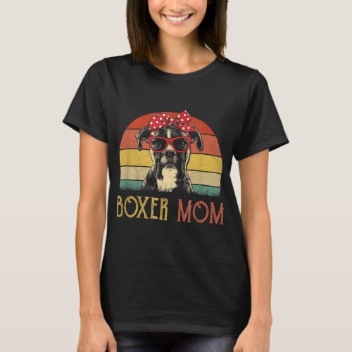 Boxer Mom Boxer Dog Mom Lover Gift Vintage Retro T_Shirt