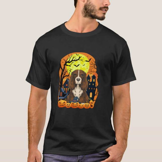 Boykin Spaniel Dog With Pumpkins Funny Scary Hallo T-Shirt (Front)