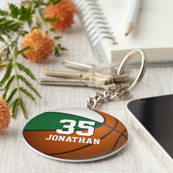 boys basketball w green and white team colors keychain