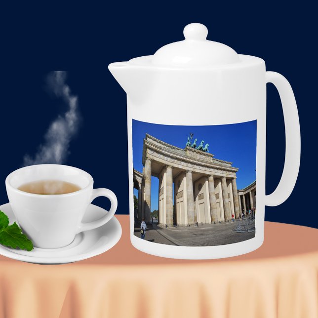 Brandenburg Gate, Berlin, Germany Teapot (Brandenburg Gate, Berlin, Germany Teapot)