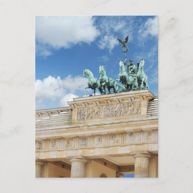 Brandenburg Tor in Berlin, Germany Postcard (Front)