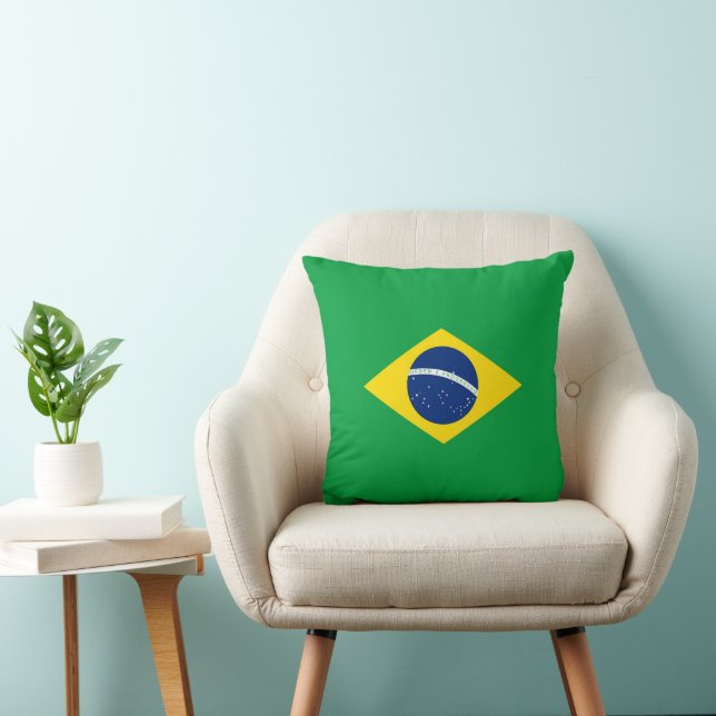 Brazil flag throw pillow (Chair)