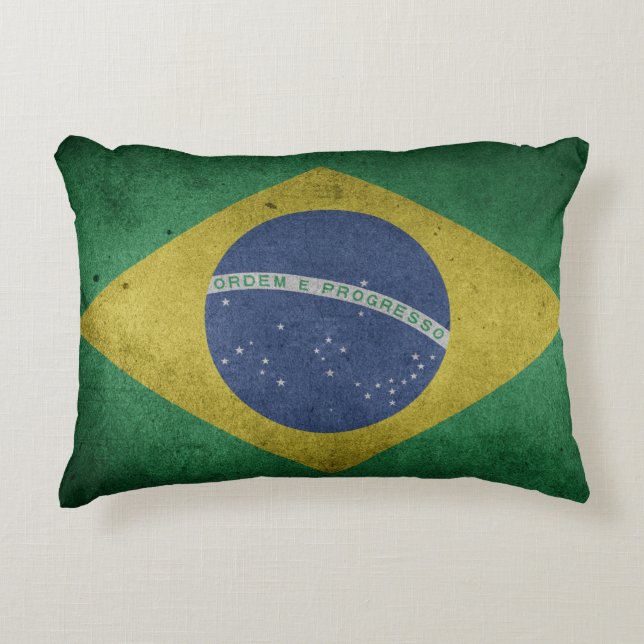 Brazilian flag accent pillow (Front)