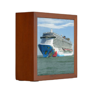 Breakaway Underway Desk Organizer