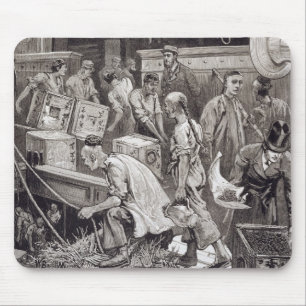 Breaking Bulk on Board a Tea Ship in the London Do Mouse Pad