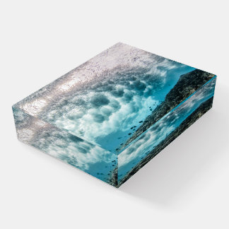 Breaking wave 001 砕け散る波 paperweight