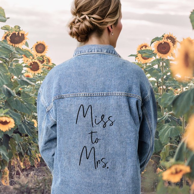 Bridal Shower Bride Miss to Mrs. Denim Jacket (Bridal Shower Bride Miss to Mrs. Denim Jacket
)