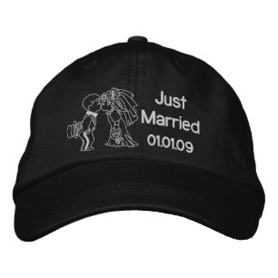 Bride and Groom Kiss - Just Married Embroidered Baseball Hat