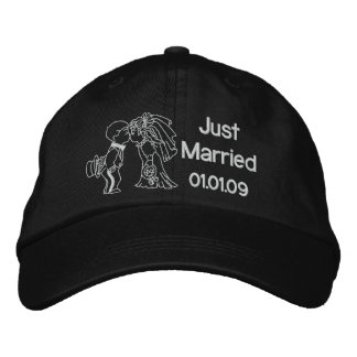 Bride and Groom Kiss - Just Married Embroidered Baseball Hat