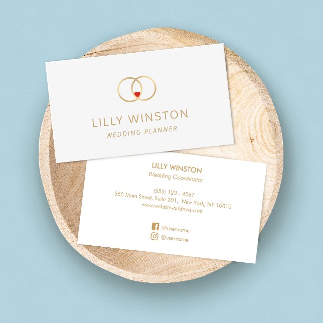 Bride and Groom Wedding Rings Wedding Planner Business Card (Creator Uploaded)
