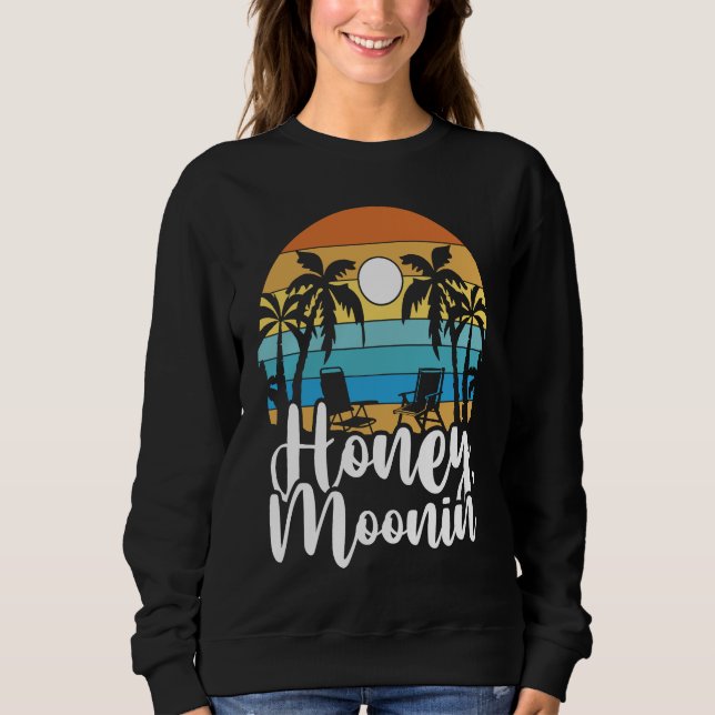 Bride Groom Vacation Newlywed Honeymoon Retro Hone Sweatshirt (Front)