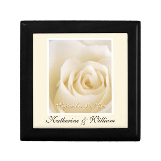 Bride & Groom Wedding Date Keepsake Gift Box